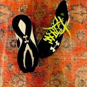 Under armor Foot ball cleats